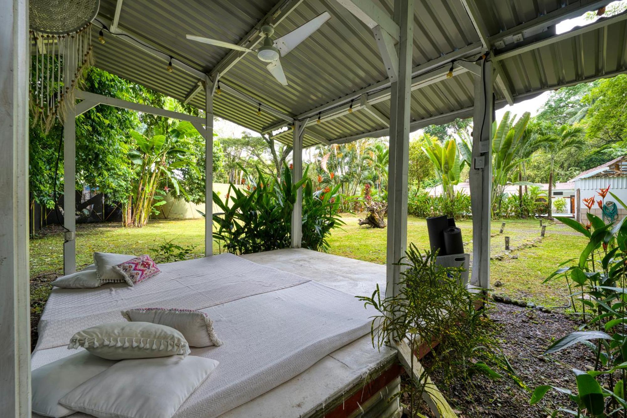 Tribe Boutique Hotel - Adults Only Dominical Exterior photo